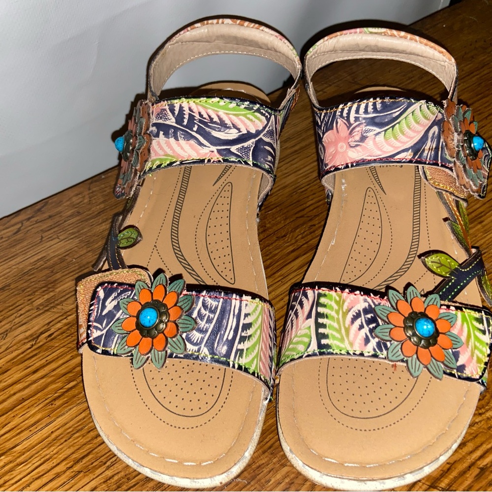 Brown and Blue Casual Sandals with Decorative Elements